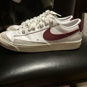 Women Nike blazer low top size 8 women